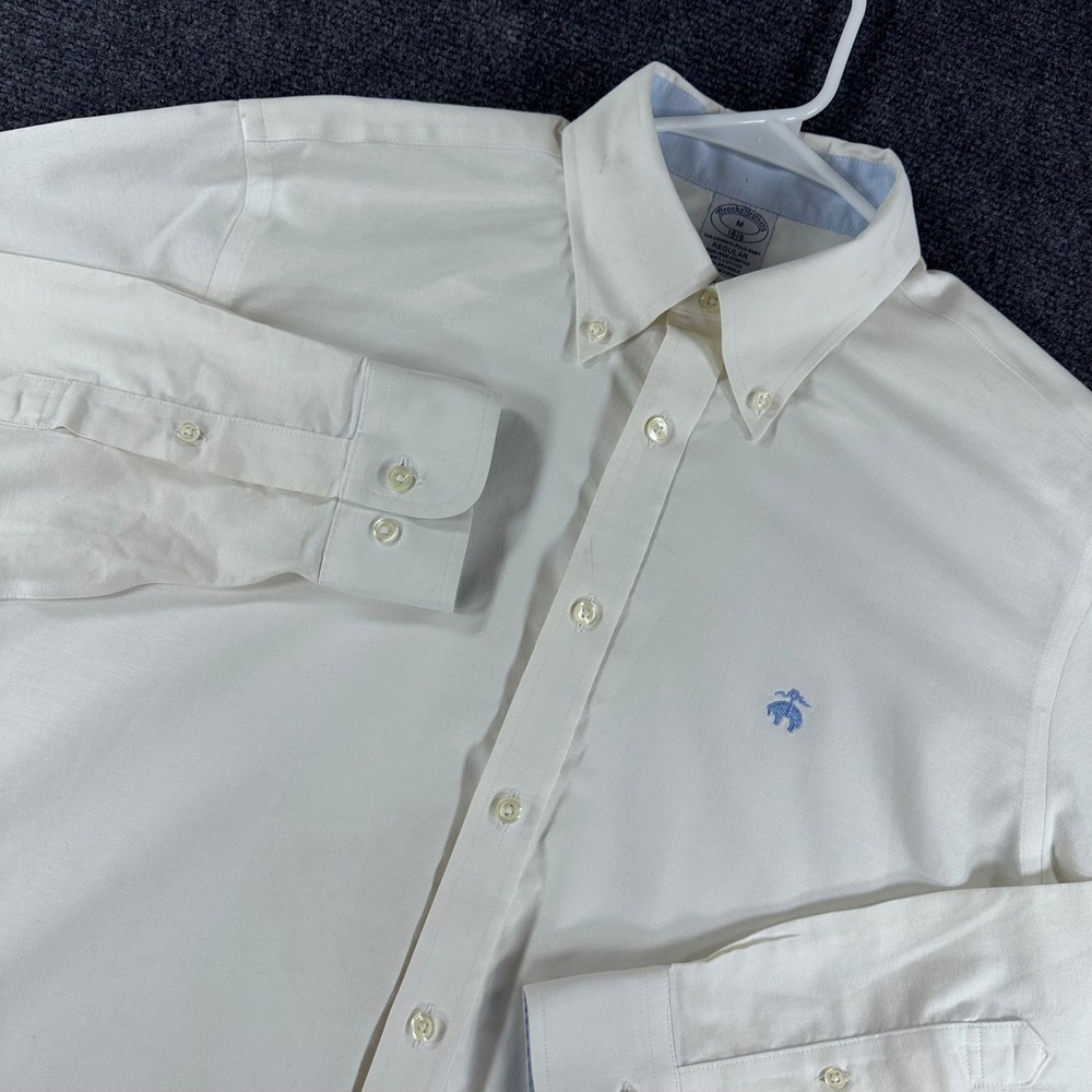 Brooks Brothers Button Down Mens M Medium White Non-Iron Stretch Regular Fit